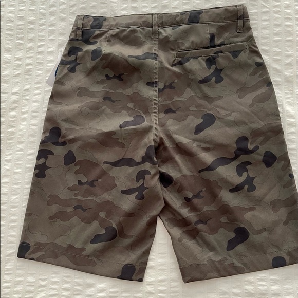 Old Navy boy shorts new with tags twill sz 12 youth - Picture 2 of 7